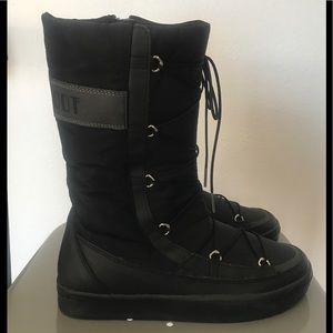 Tecnica The Original Moon Boots! Worn Once!